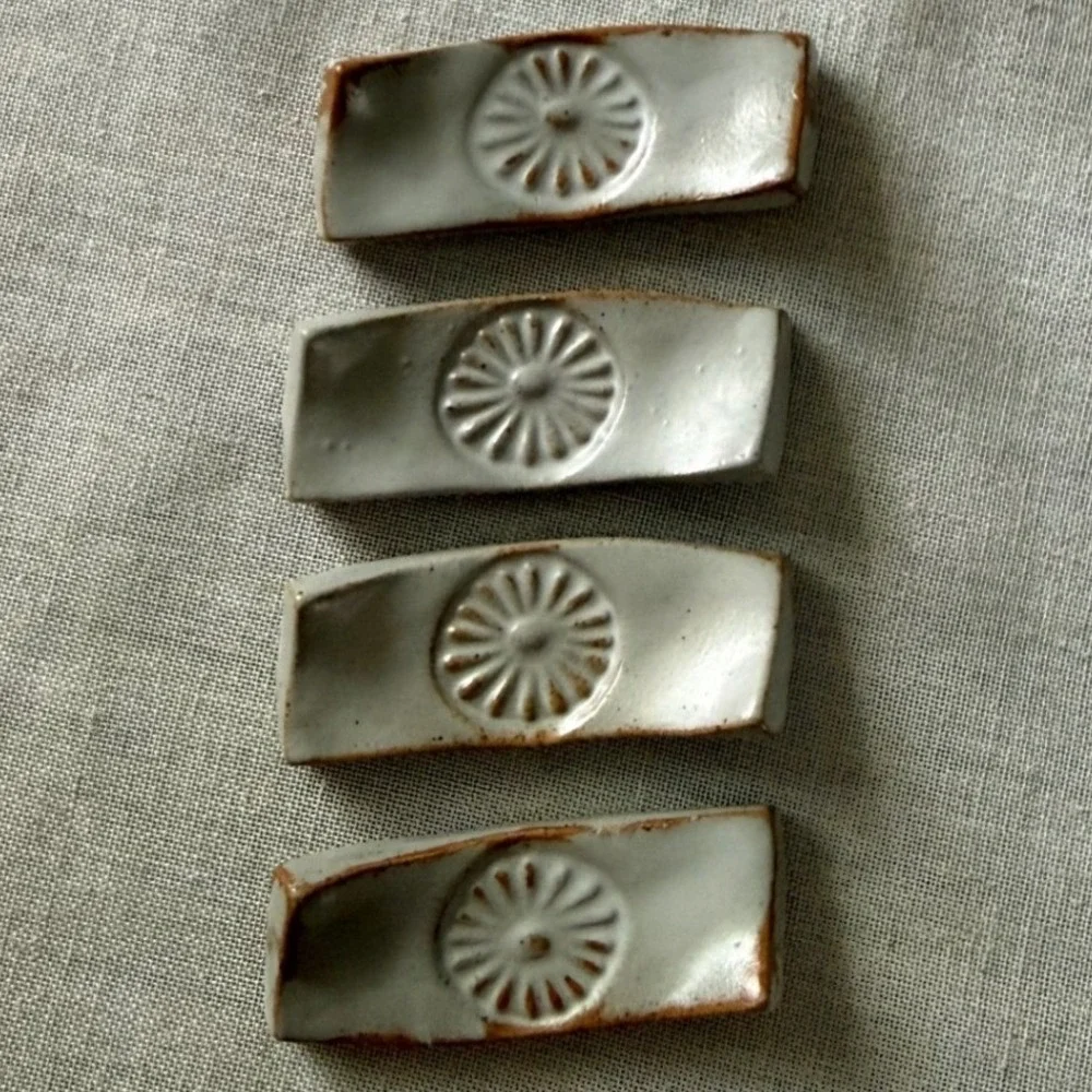 4 Handmade Stoneware Chopstick Rests –‎ Rustic Floral Medallion, Greige Glaze